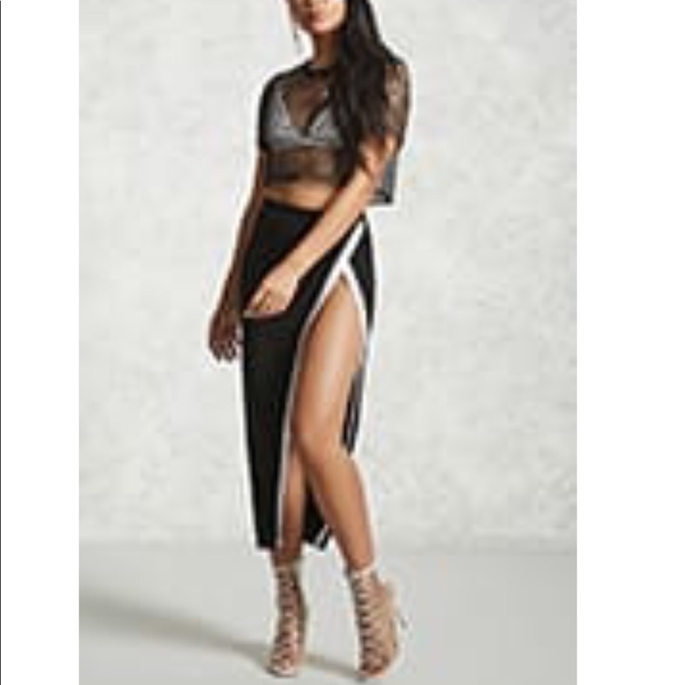 White Stripe Slit Midi Skirt